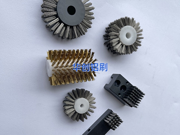 清掃器毛刷輥的作用是什么？